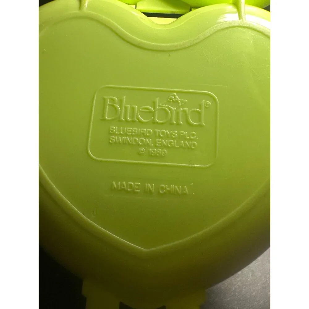 Pony‎ club  Polly Pocket Heart-Shaped Compact 1989 By Bluebird Toys no figures